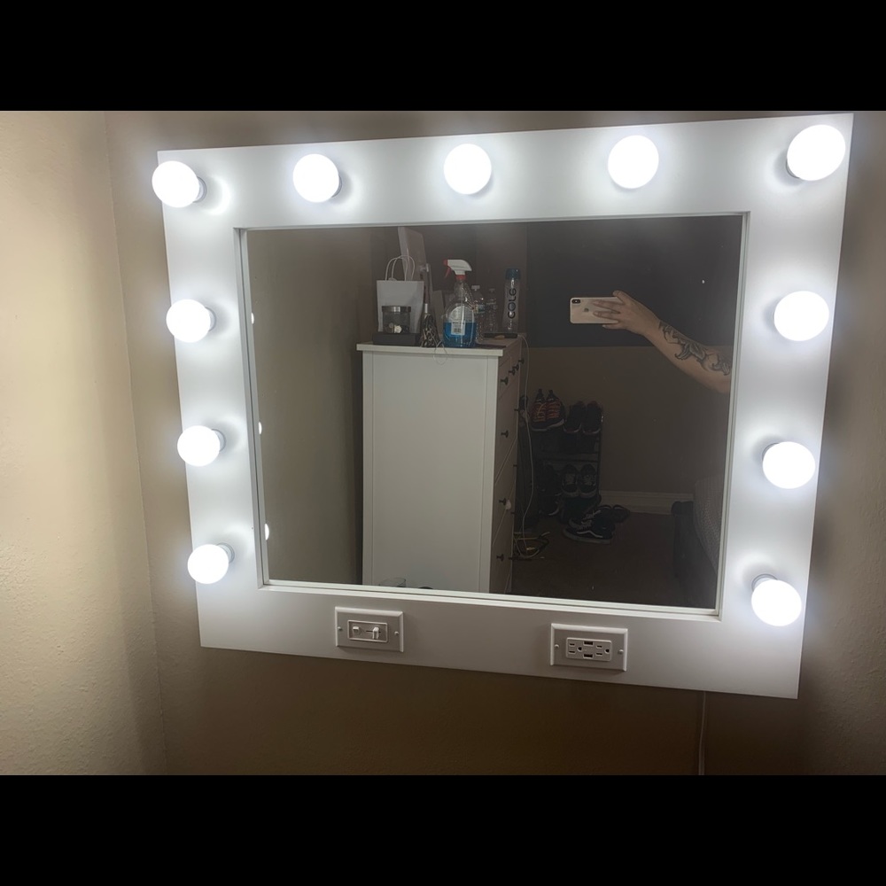 Vanity mirror - Picture 3 of 4